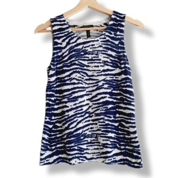 LAFAYETTE 148 Fine Knit Sleeveless Shell Top Blue & White Animal Pattern Sz S - Picture 1 of 7